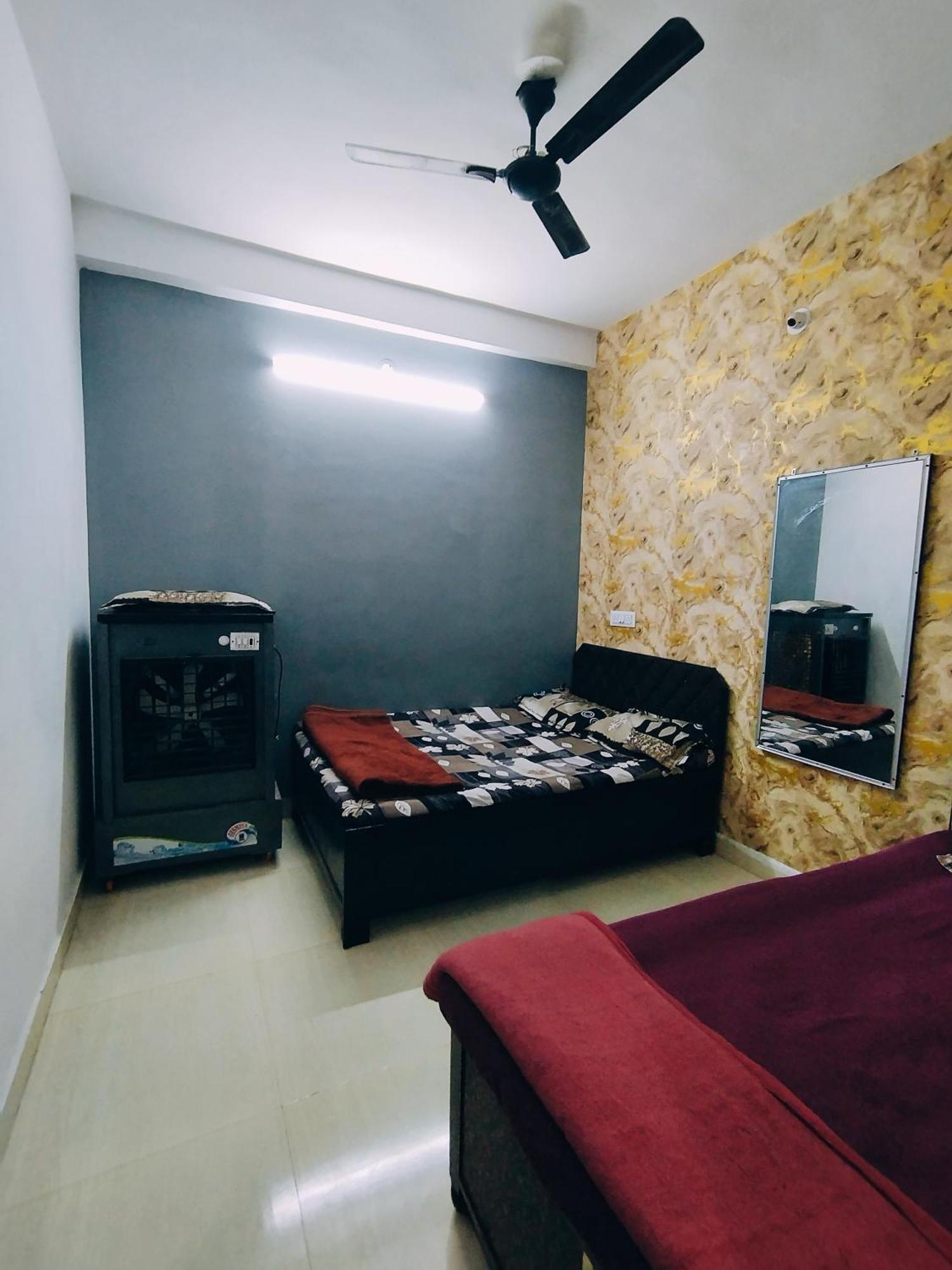 Kalpeshwar Homestay Ujjain Quarto foto